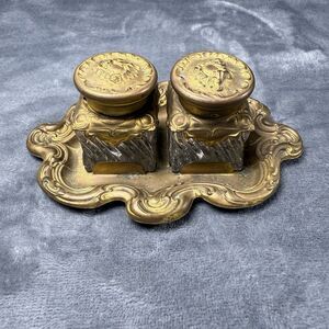 VTG French Rococo Style Double Inkwell Pressed Glass And Tray